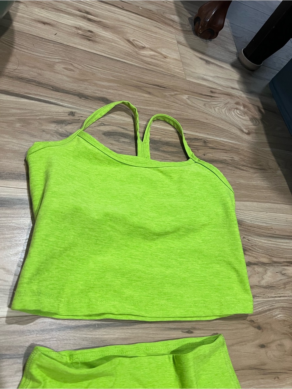 Beyond Yoga Neon Lime High-Waist Bike Shorts and Cropped Tank Set - Picture 2 of 5